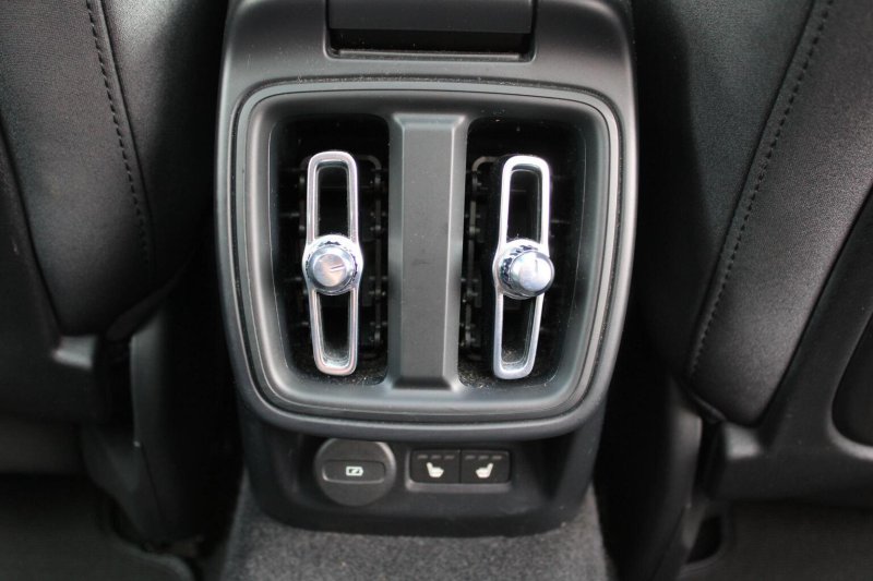 POLESTAR POLESTAR 2