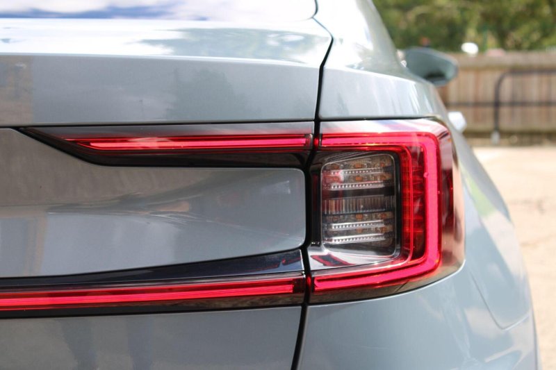 POLESTAR POLESTAR 2